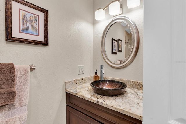 12274 1ST STREET W 2, Treasure Island, FL 33706