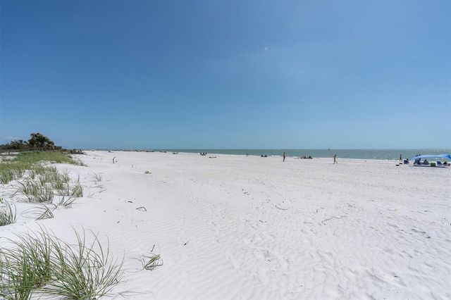 12274 1ST STREET W 2, Treasure Island, FL 33706