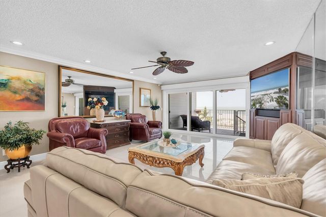 12274 1ST STREET W 2, Treasure Island, FL 33706