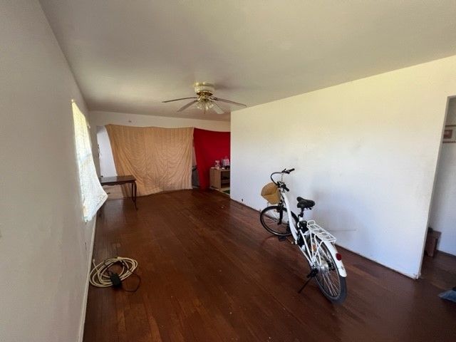 112 W Hazlett Ave, Aransas Pass, TX 78336