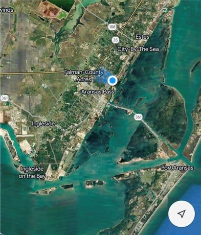 112 W Hazlett Ave, Aransas Pass, TX 78336