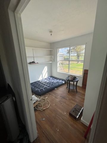112 W Hazlett Ave, Aransas Pass, TX 78336