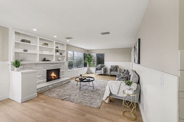 6 Lake St, Pittsburg, CA 94565