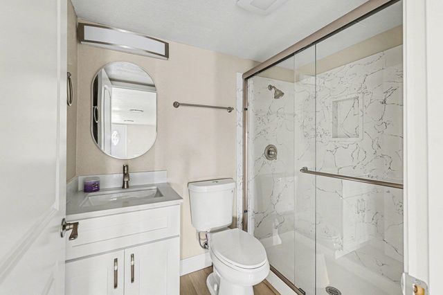 6 Lake St, Pittsburg, CA 94565