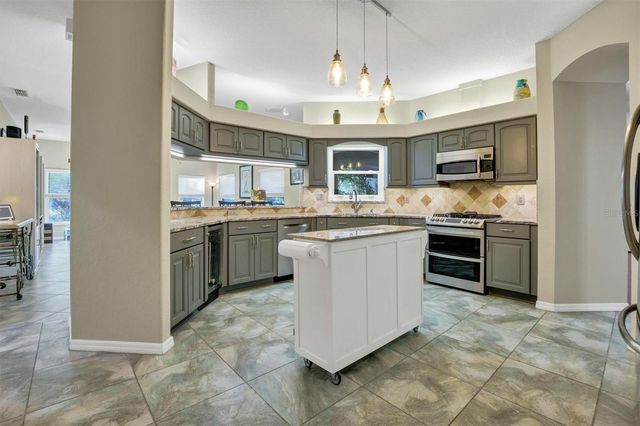 2626 EAGLE COURT, Lake Wales, FL 33898