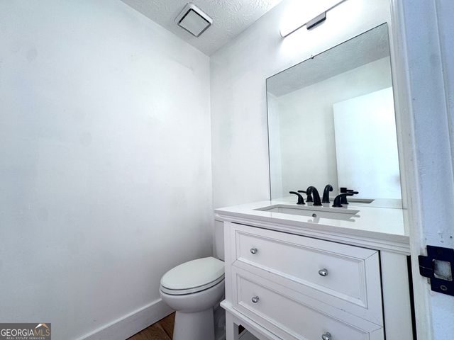 515 Lake Joyce, Fairburn, GA 30213