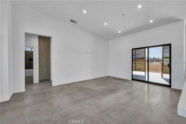 4834 Round Up Road, 29 Palms, CA 92277