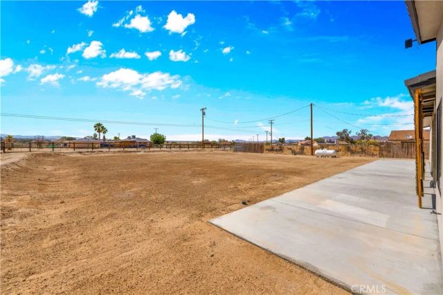 4834 Round Up Road, 29 Palms, CA 92277