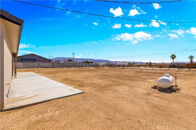 4834 Round Up Road, 29 Palms, CA 92277