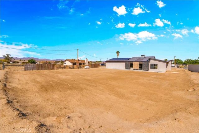 4834 Round Up Road, 29 Palms, CA 92277
