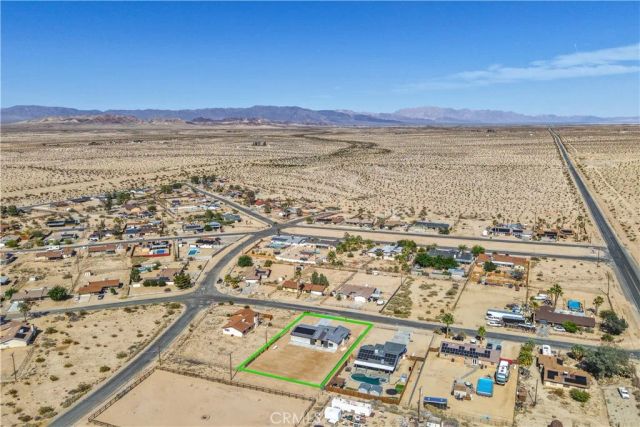 4834 Round Up Road, 29 Palms, CA 92277