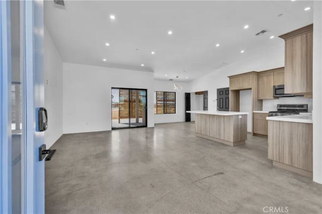 4834 Round Up Road, 29 Palms, CA 92277