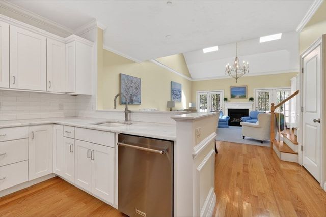 239 Washington St 20, Norwell, MA 02061
