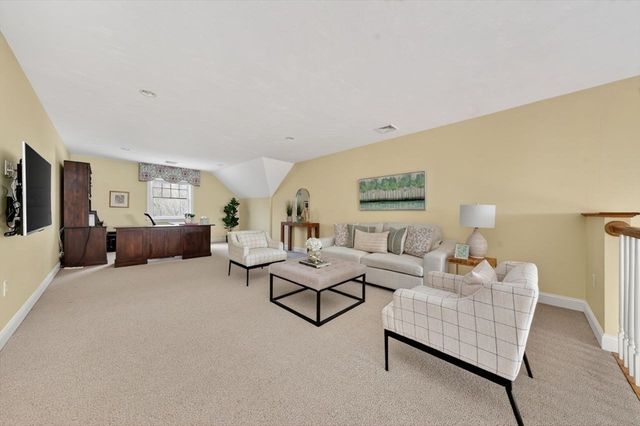 239 Washington St 20, Norwell, MA 02061