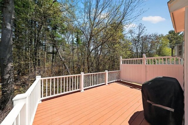 239 Washington St 20, Norwell, MA 02061