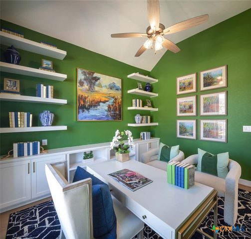 210 Navarro, Boerne, TX 78006