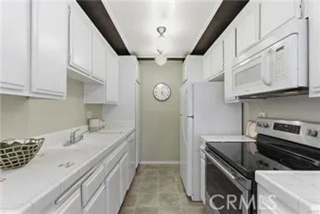 1515 S Beverly 308, Los Angeles, CA 90035