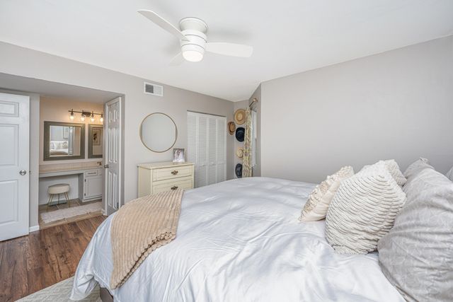 1054 Anna Knapp Boulevard 4g, Mount Pleasant, SC 29464