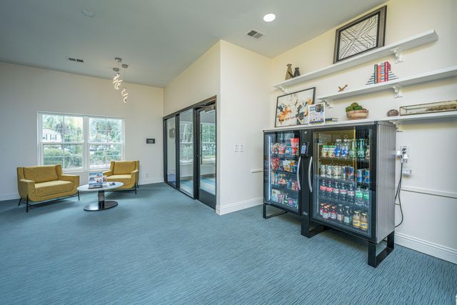 1054 Anna Knapp Boulevard 4g, Mount Pleasant, SC 29464
