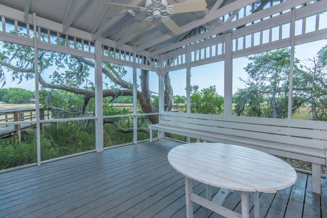 1054 Anna Knapp Boulevard 4g, Mount Pleasant, SC 29464