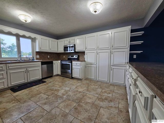 820 Spruce Street, Papillion, NE 68046