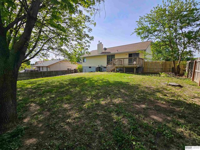 820 Spruce Street, Papillion, NE 68046
