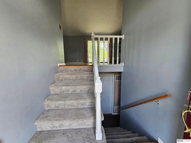 820 Spruce Street, Papillion, NE 68046