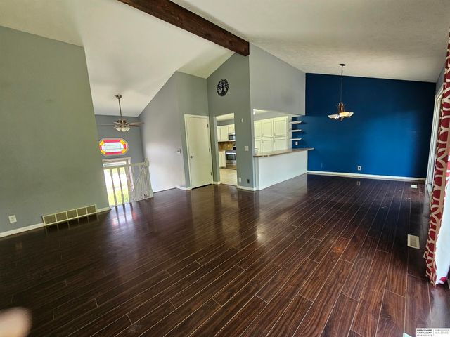 820 Spruce Street, Papillion, NE 68046