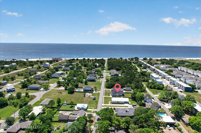 215 White Harbor Road, Long Beach, MS 39560