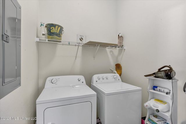 215 White Harbor Road, Long Beach, MS 39560