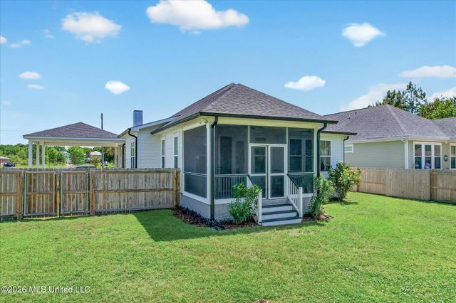 215 White Harbor Road, Long Beach, MS 39560
