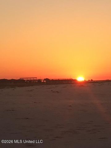 215 White Harbor Road, Long Beach, MS 39560