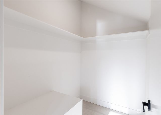 324 NW 80th Street, Seattle, WA 98117