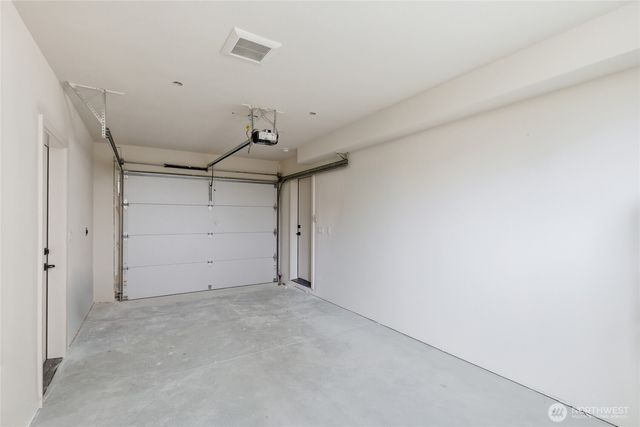 324 NW 80th Street, Seattle, WA 98117