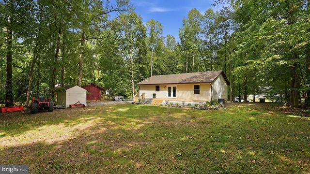 8314 DELEGATE DR, King George, VA 22485