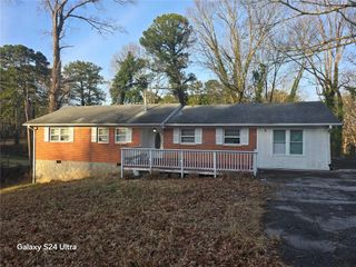 6270 Rockbridge Road, Stone Mountain, GA 30087