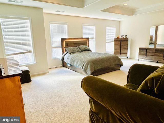 24823 BARRINGTON GROVE CT, Aldie, VA 20105