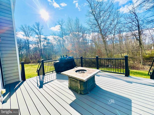 24823 BARRINGTON GROVE CT, Aldie, VA 20105