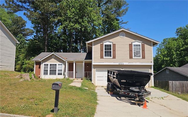 6060 Old Wellborn Trace, Lithonia, GA 30058