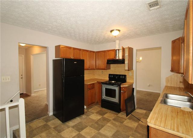 6060 Old Wellborn Trace, Lithonia, GA 30058