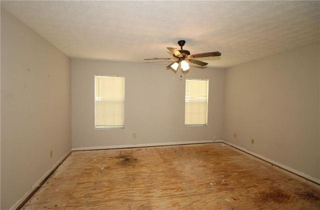 6060 Old Wellborn Trace, Lithonia, GA 30058