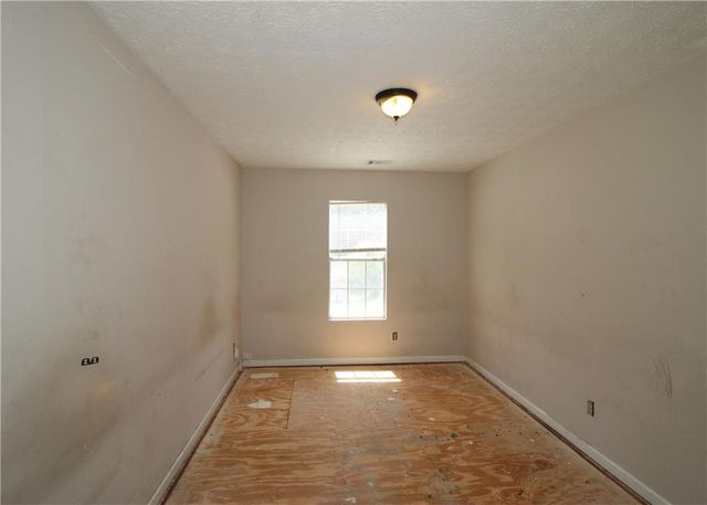6060 Old Wellborn Trace, Lithonia, GA 30058