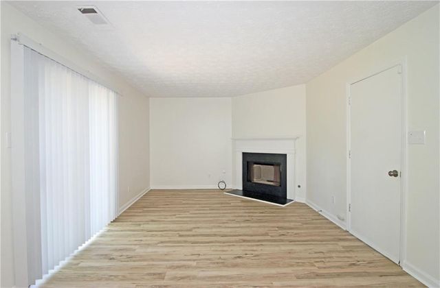 6060 Old Wellborn Trace, Lithonia, GA 30058
