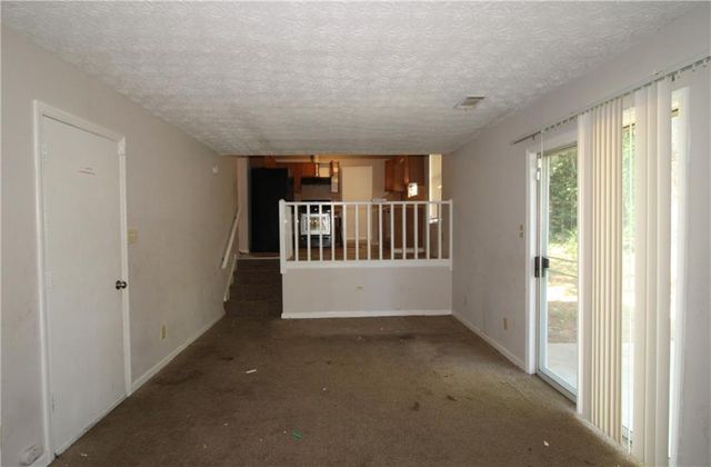 6060 Old Wellborn Trace, Lithonia, GA 30058