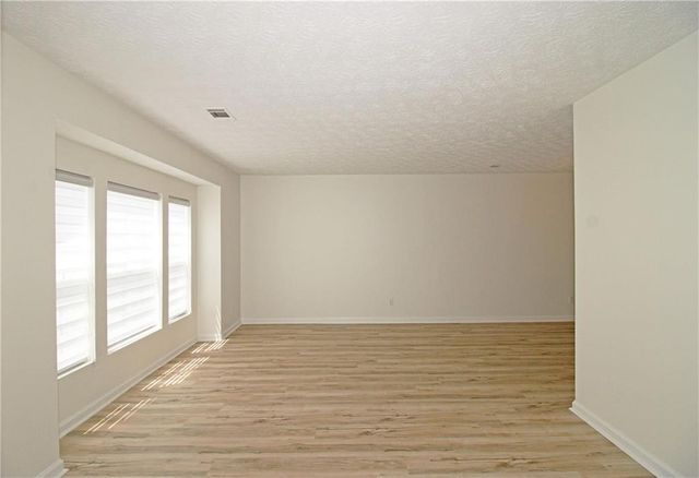 6060 Old Wellborn Trace, Lithonia, GA 30058