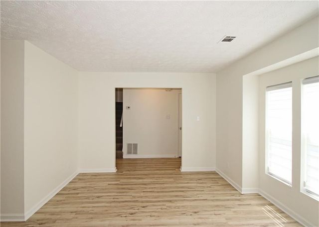 6060 Old Wellborn Trace, Lithonia, GA 30058