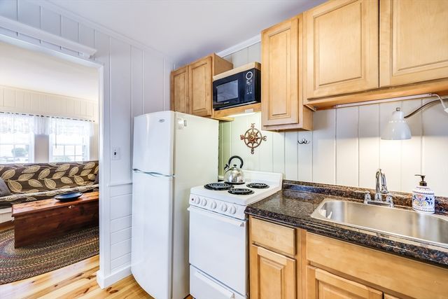 164 Kendrick Ave 2 & 3, Wellfleet, MA 02667