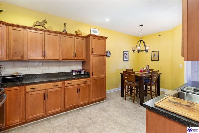 141 Chase Way, Elizabethtown, KY 42701