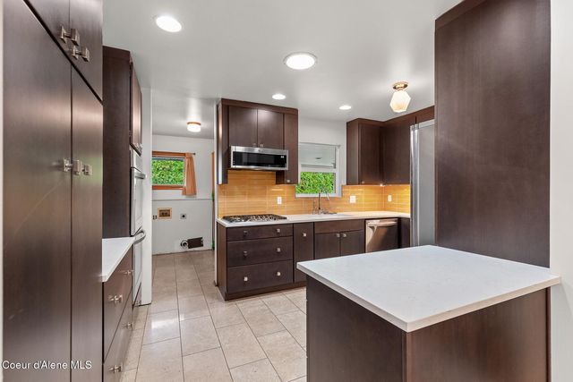 503 W Vista DR, Coeur D'alene, ID 83815