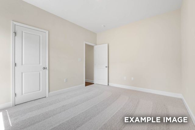 4 Aurora Cir, Fayetteville, TN 37334